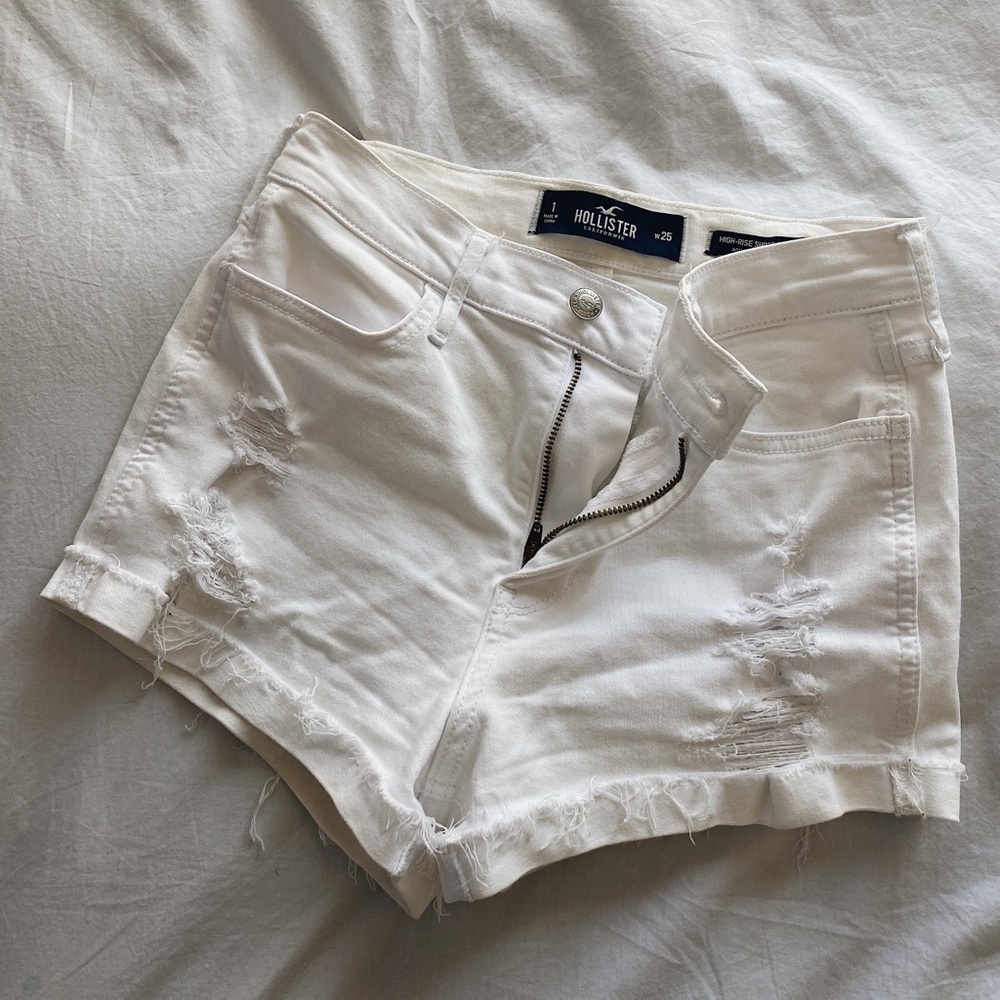 ~Host Pick~ Hollister Ripped Jean Shorts